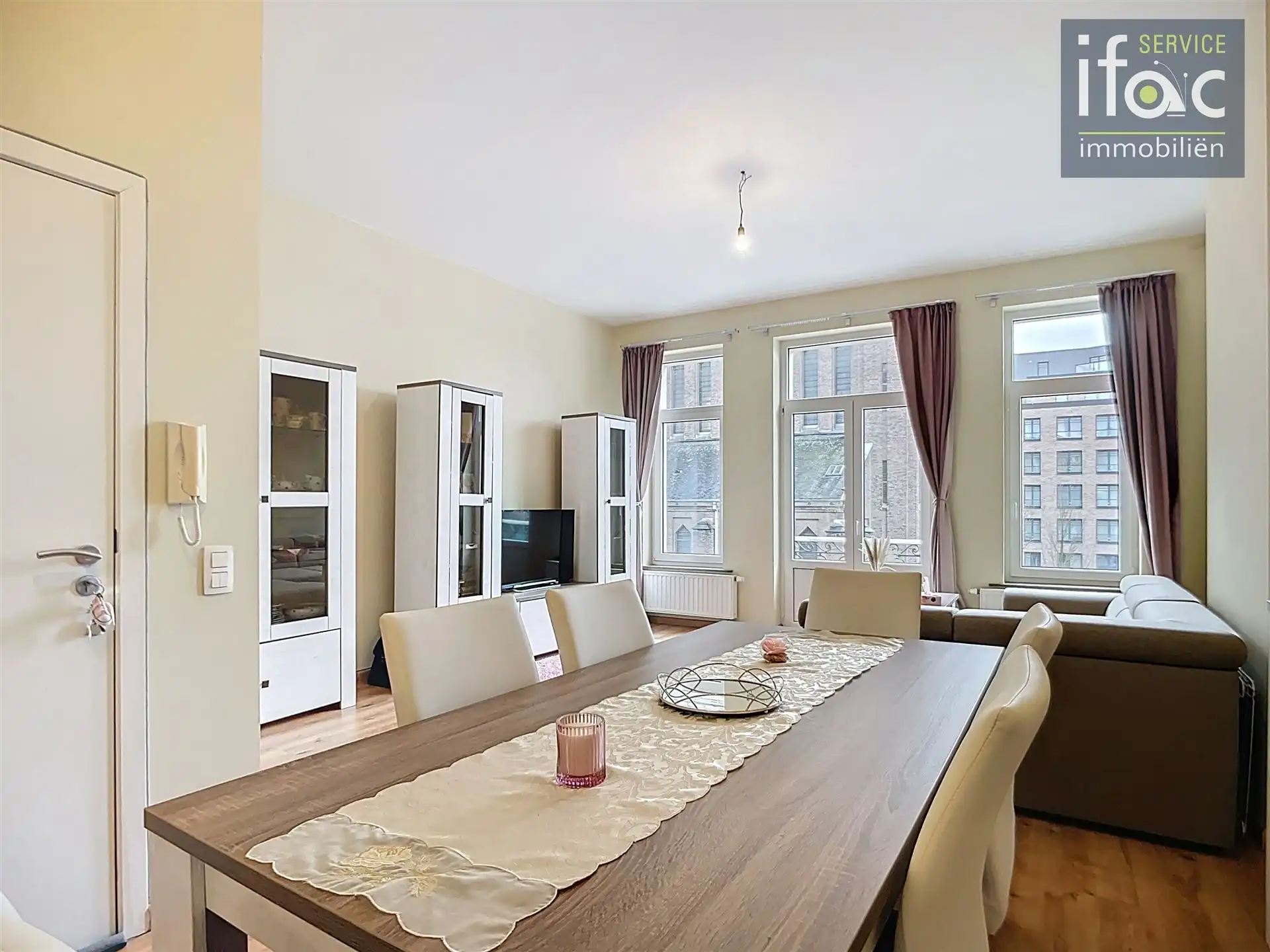 Geweldig één slaapkamer appartement in Schaarbeek foto 6