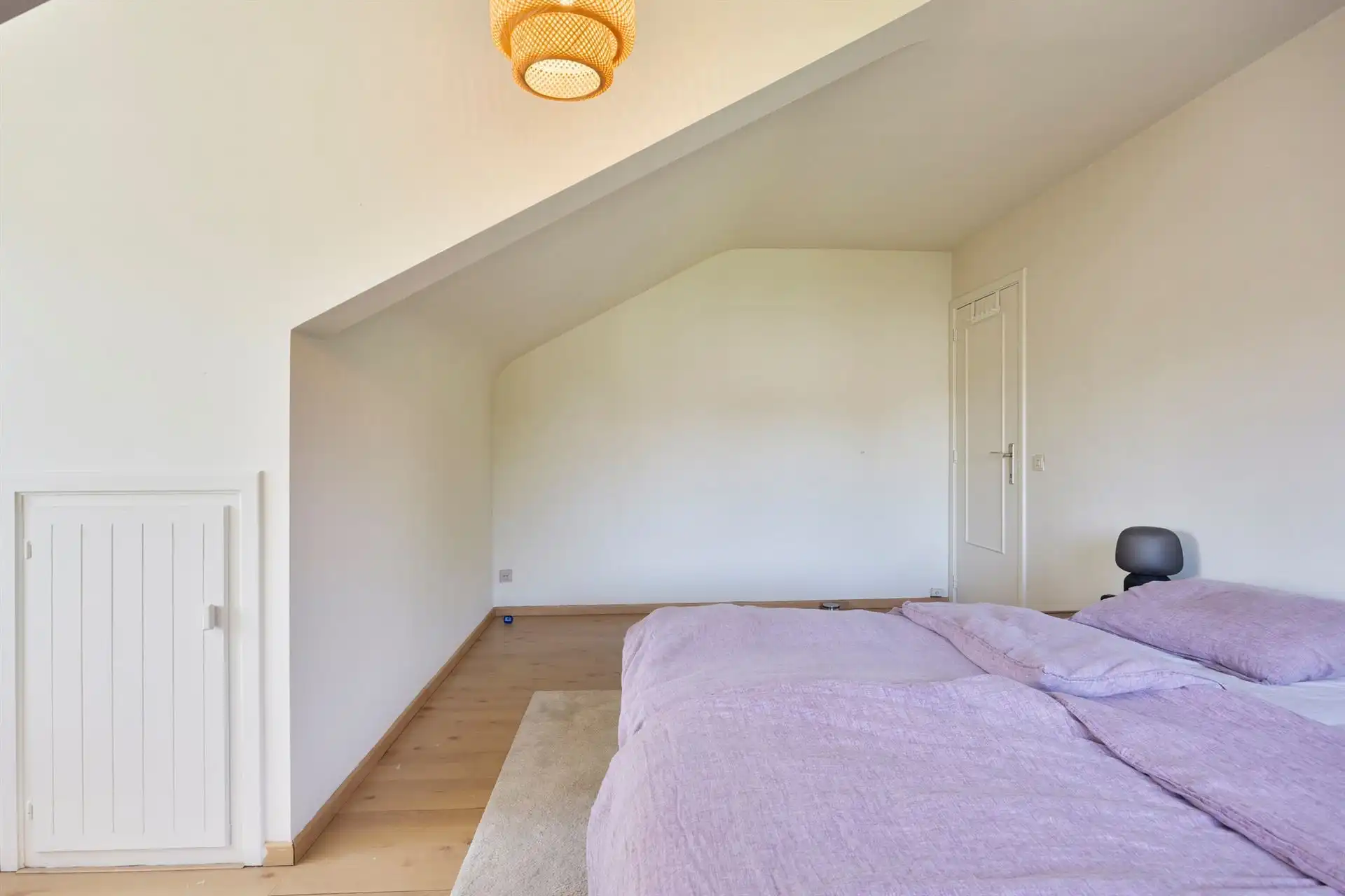 Instapklare woning met 3slpk's en bew. opp. van 220 m²! foto 14