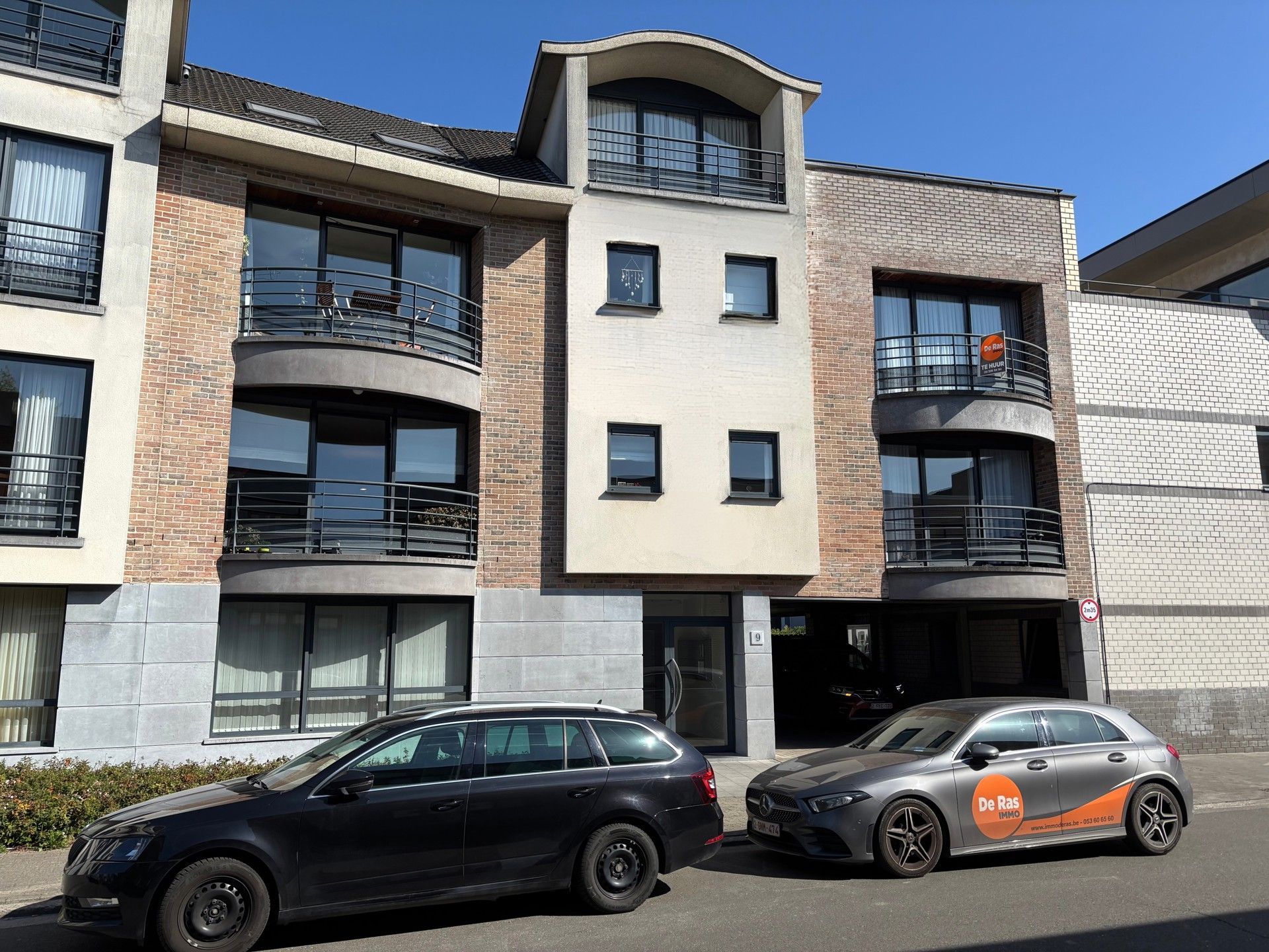 ()=>{if(producerUpdateValueVersion(node),producerAccessed(node),node.value===ERRORED)throw node.error;return node.value} Stefaan de Jonghestraat 9/5 - 9300 Aalst