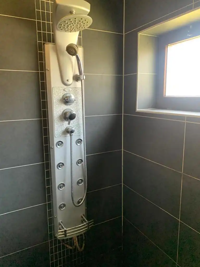 Rustig gelegen, instapklare bungalow met 2 slaapkamers foto 10