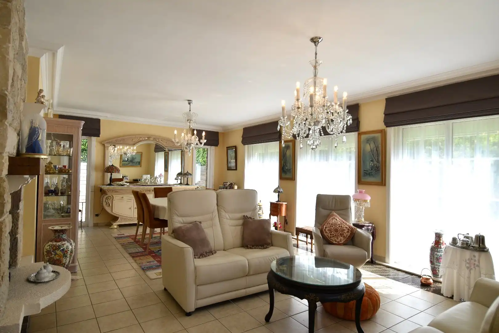 Alleenstaande woning met tuin en garage te koop op een bereikbare locatie te Harelbeke foto 9