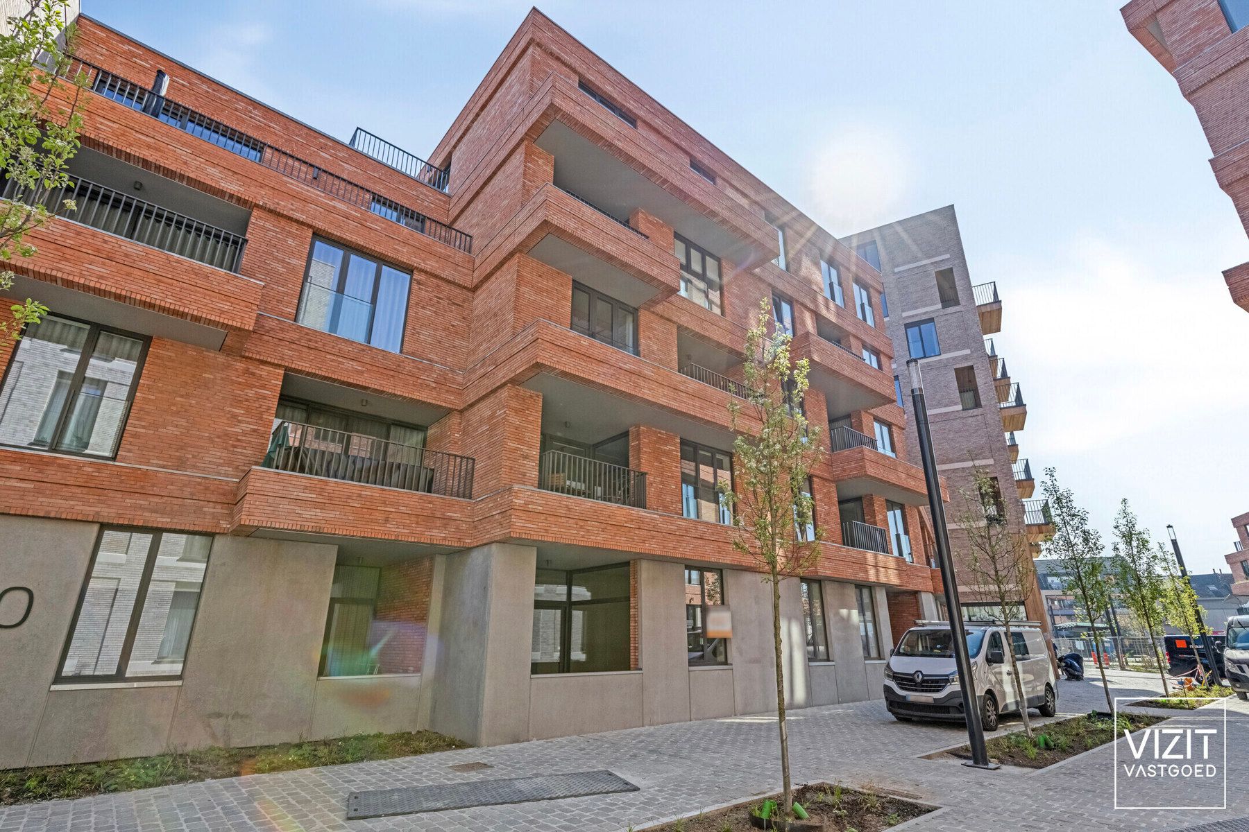 Gelijkvloersappartement met staanplaats en kelder!  foto 2