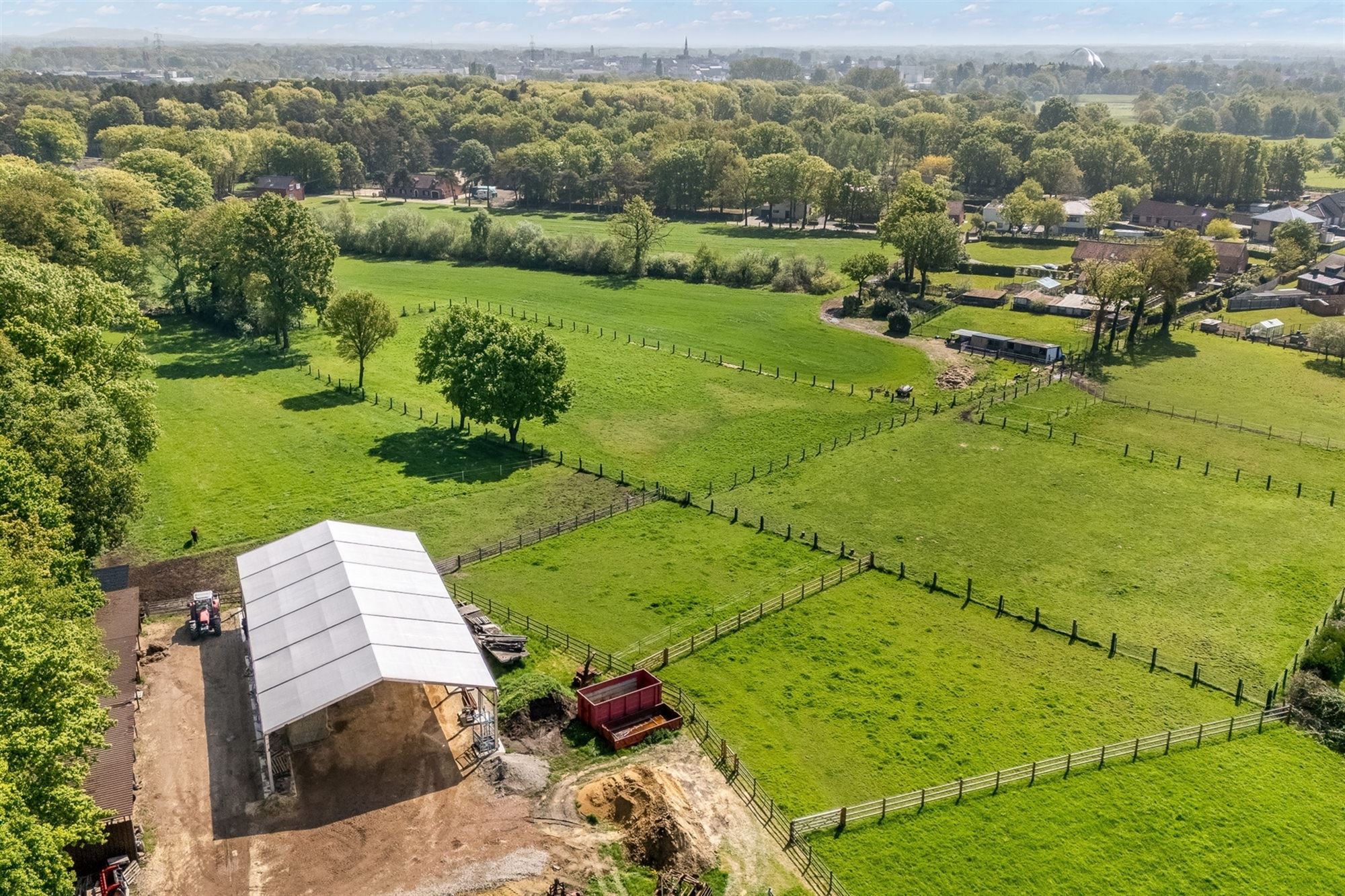 UNIEK EIGENDOM TE PAAL OP PERCEEL VAN MAAR LIEFST 1,2 HECTARE foto 7