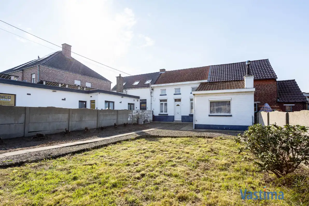 Te renoveren woning met potentieel in Moorsel foto 2