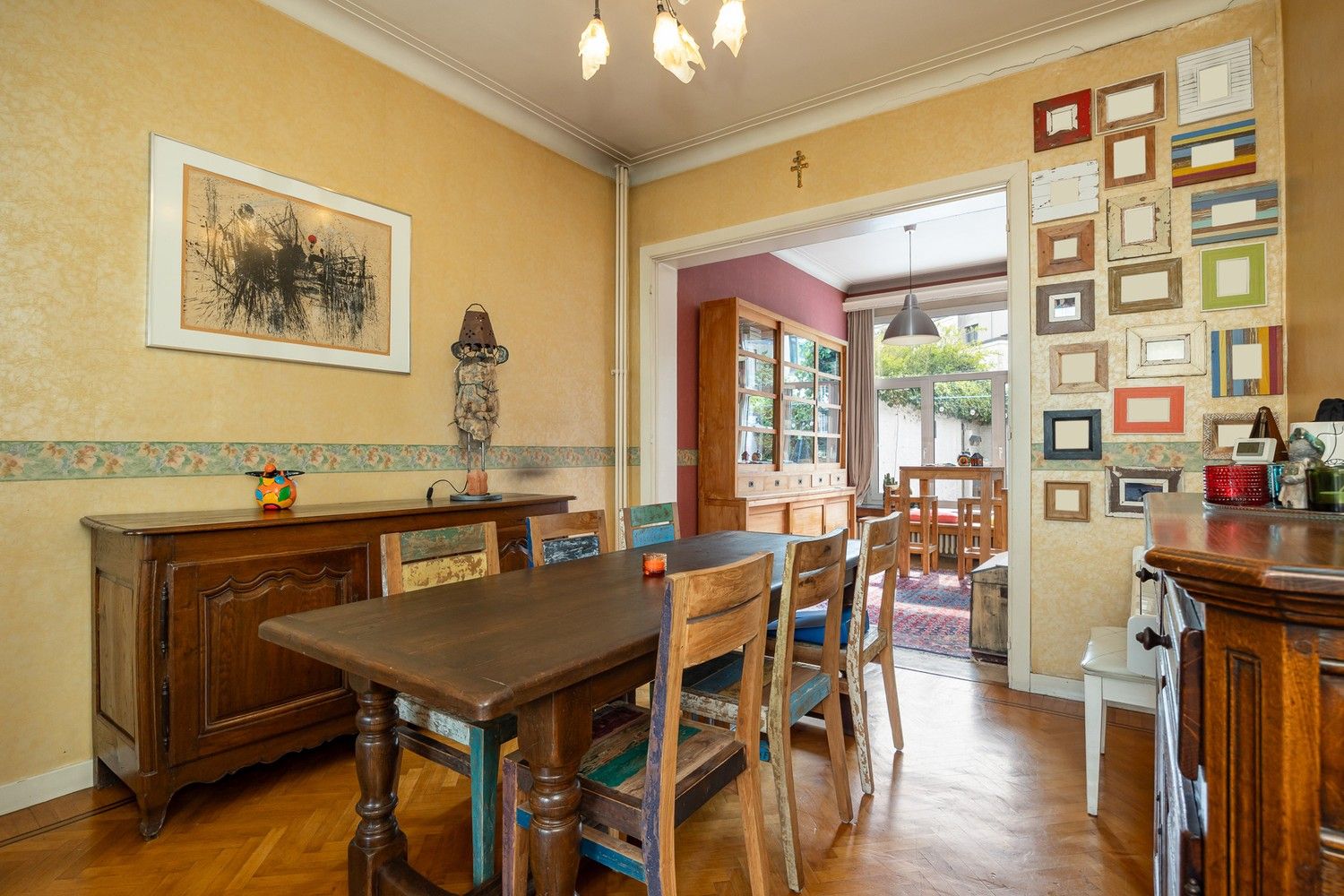 Op te frissen burgerwoning gelegen aan de Zurenborgwijk. foto 13