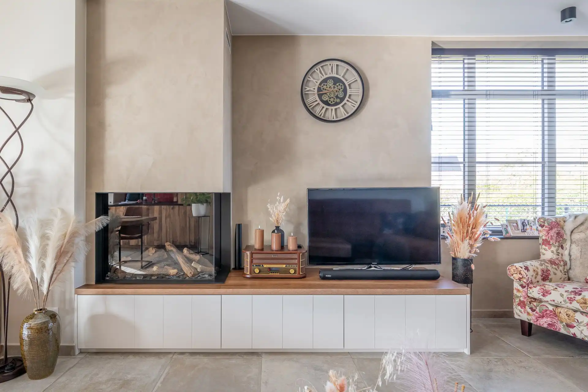 Verrassend ruime woning met 4 slaapkamers foto 3