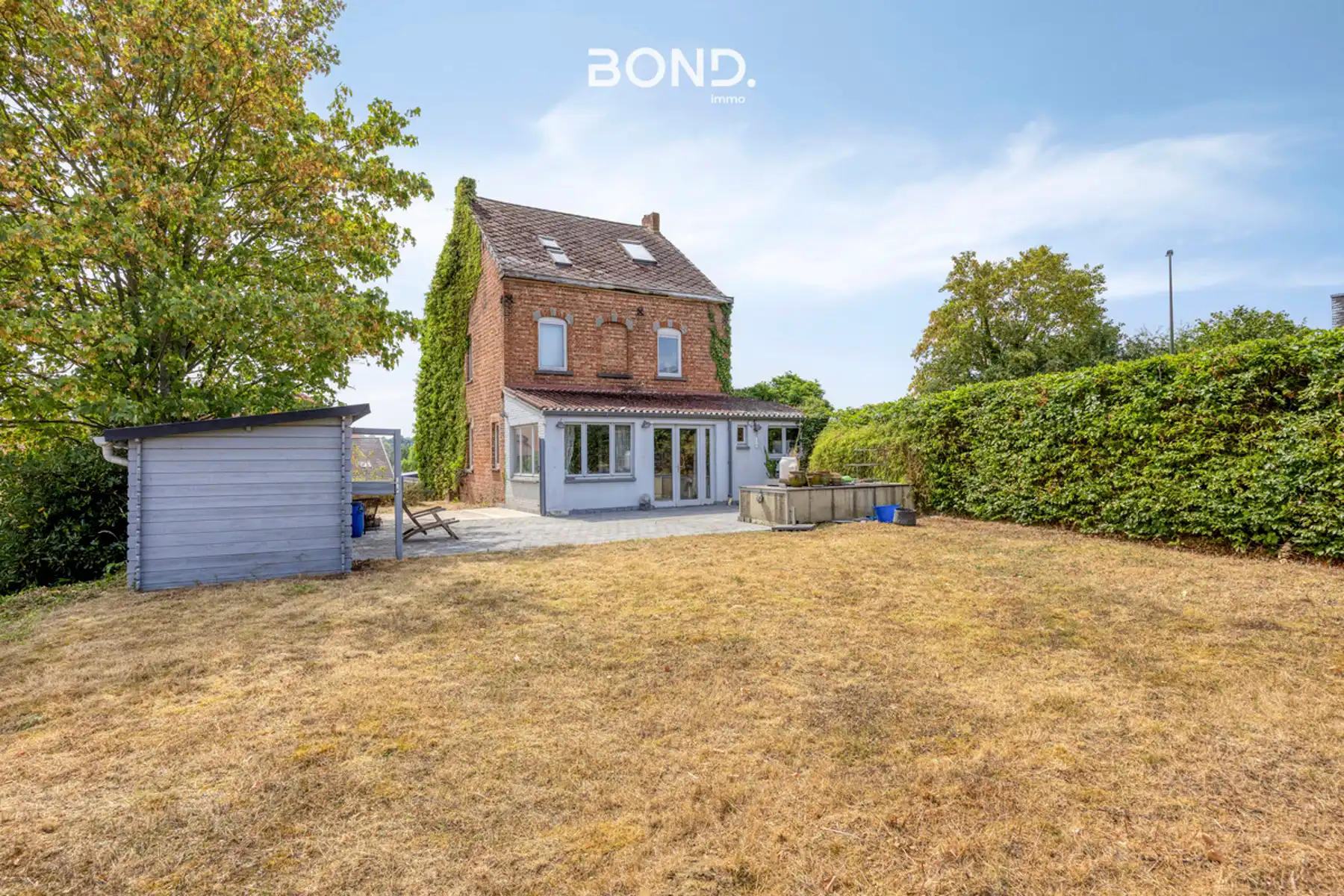 Woning met magazijn foto 2