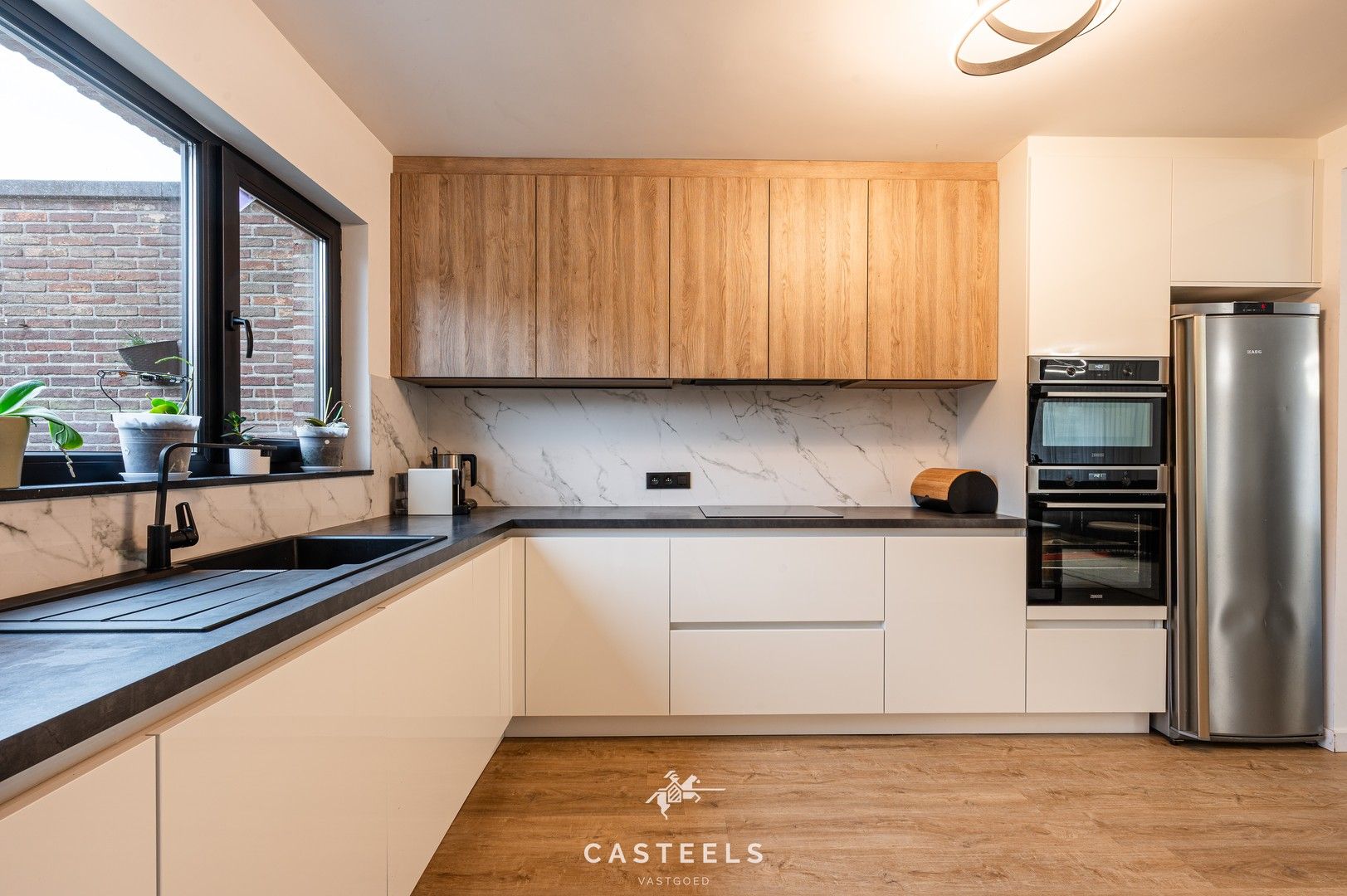 Instapklare halfopen woning te koop in Heusden foto 7