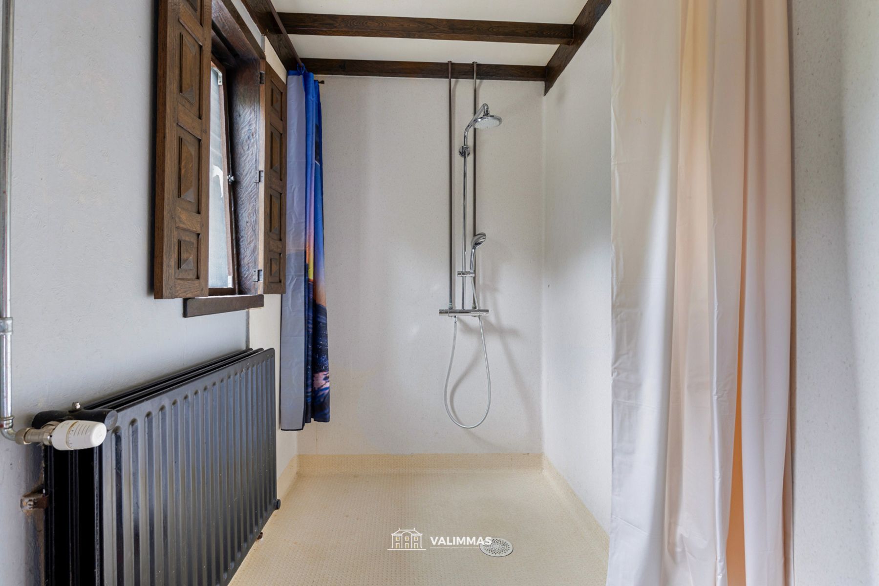 Uniek gelegen charmante en landelijke woning met garage... foto 8