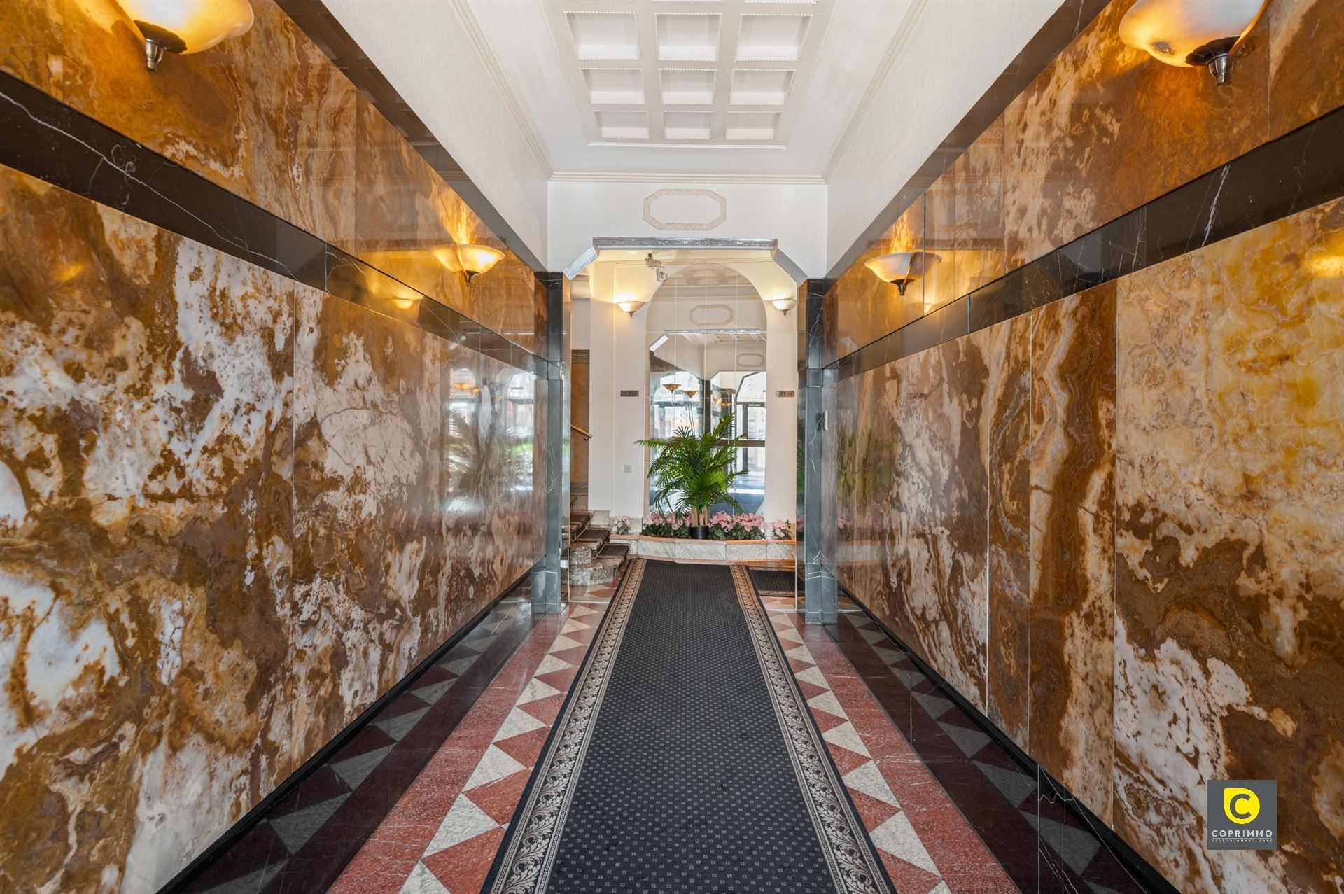 Art-deco app met 3 slpk foto 12