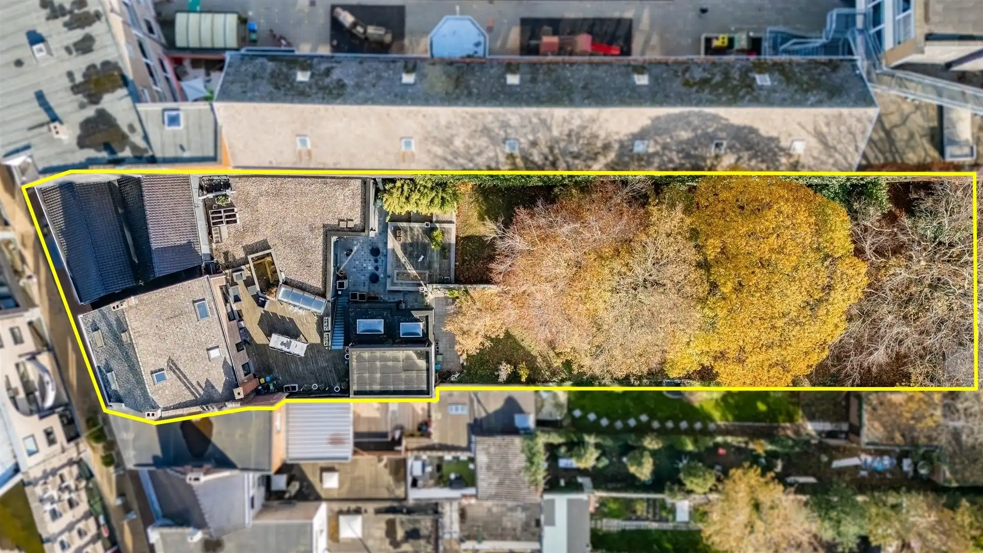 Prachtig winkelpand met duplex op groot perceel foto 30