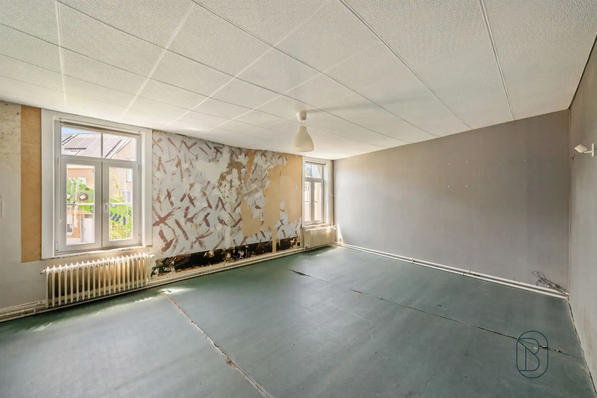 Te renoveren woning met 3 slk, garage en tuin! foto 17