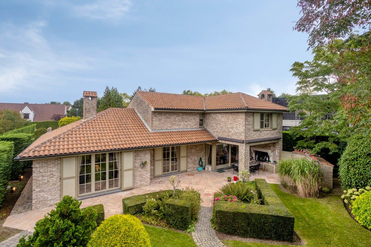 Exclusieve Spaanse villa welgelegen nabij de duinen en de zee. foto 23