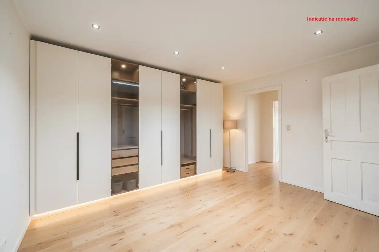 Te renoveren woning met 5 slaapkamers, tuin en garagebox te Middelkerke! foto 18