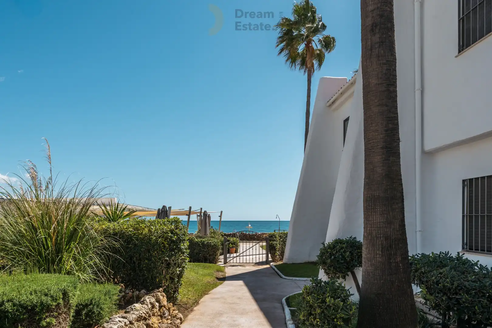 Verfijnd appartement aan het strand van de Golden Mile te Marbella. foto 10