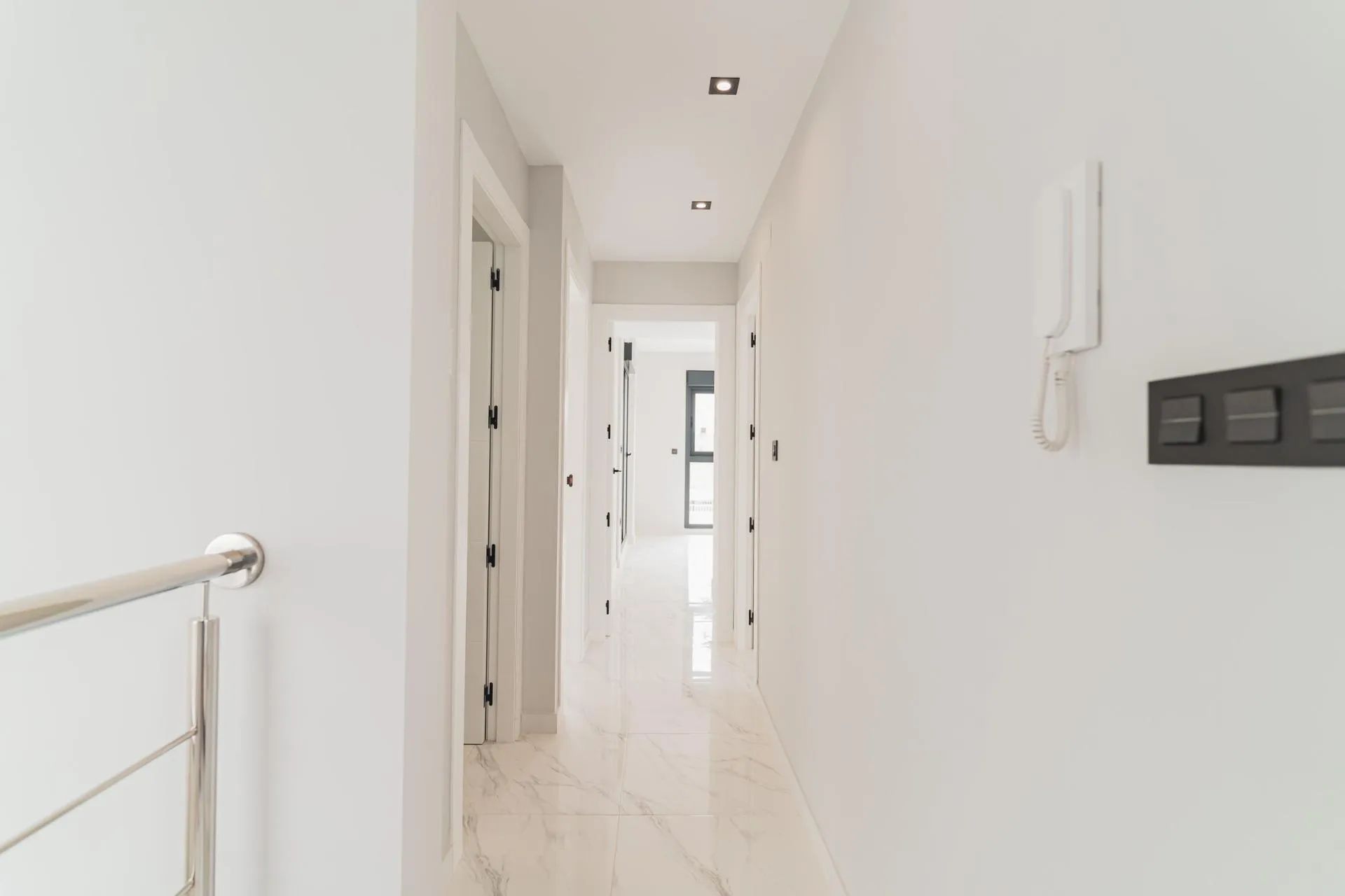 Beleef ultieme luxe aan de Costa Blanca: exclusieve villa’s met solarium en privézwembad – jouw Mediterrane paradijs foto 11