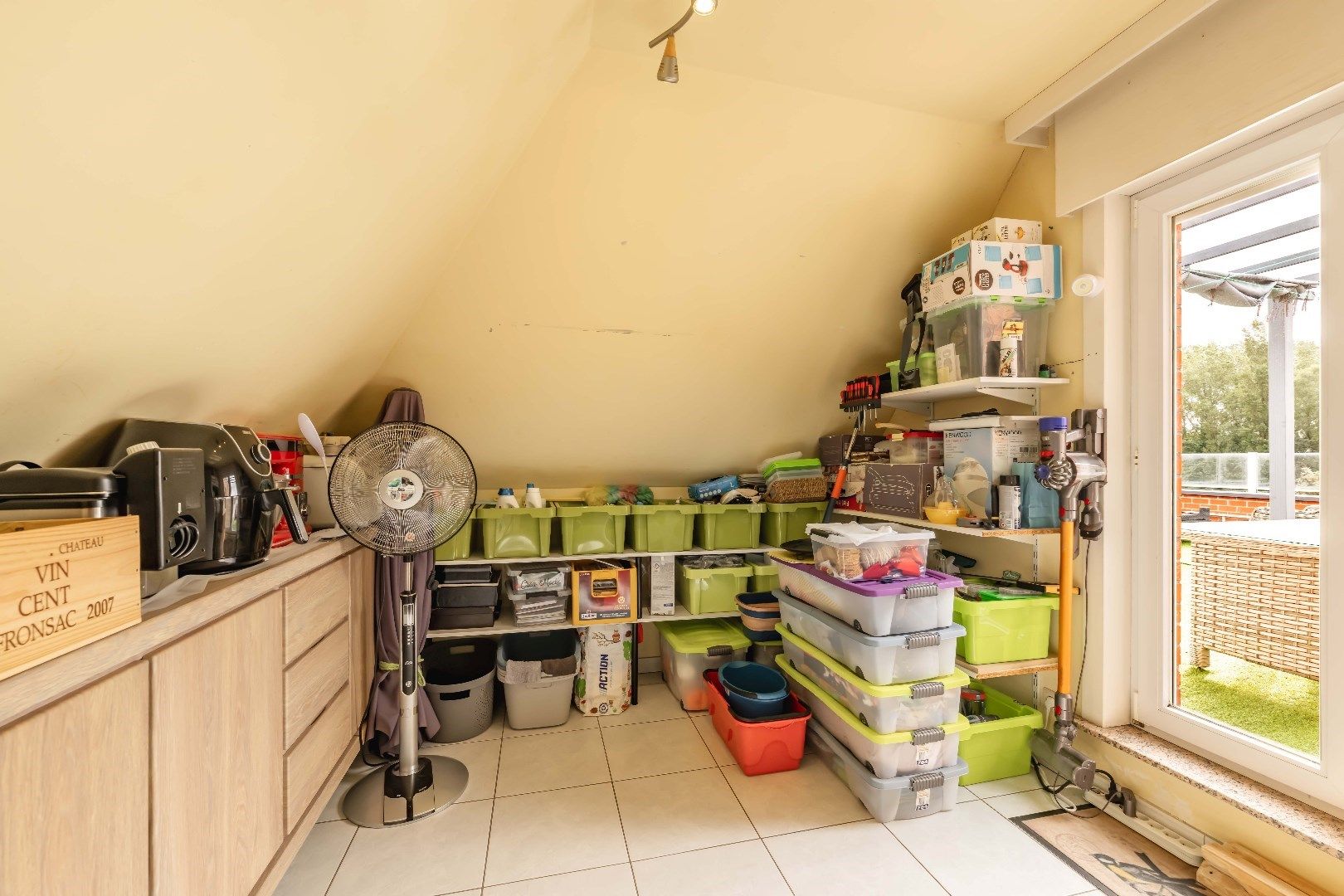 RUIM APPARTEMENT (112 m²) MET TERRAS (46 m²) EN GARAGE  foto 13