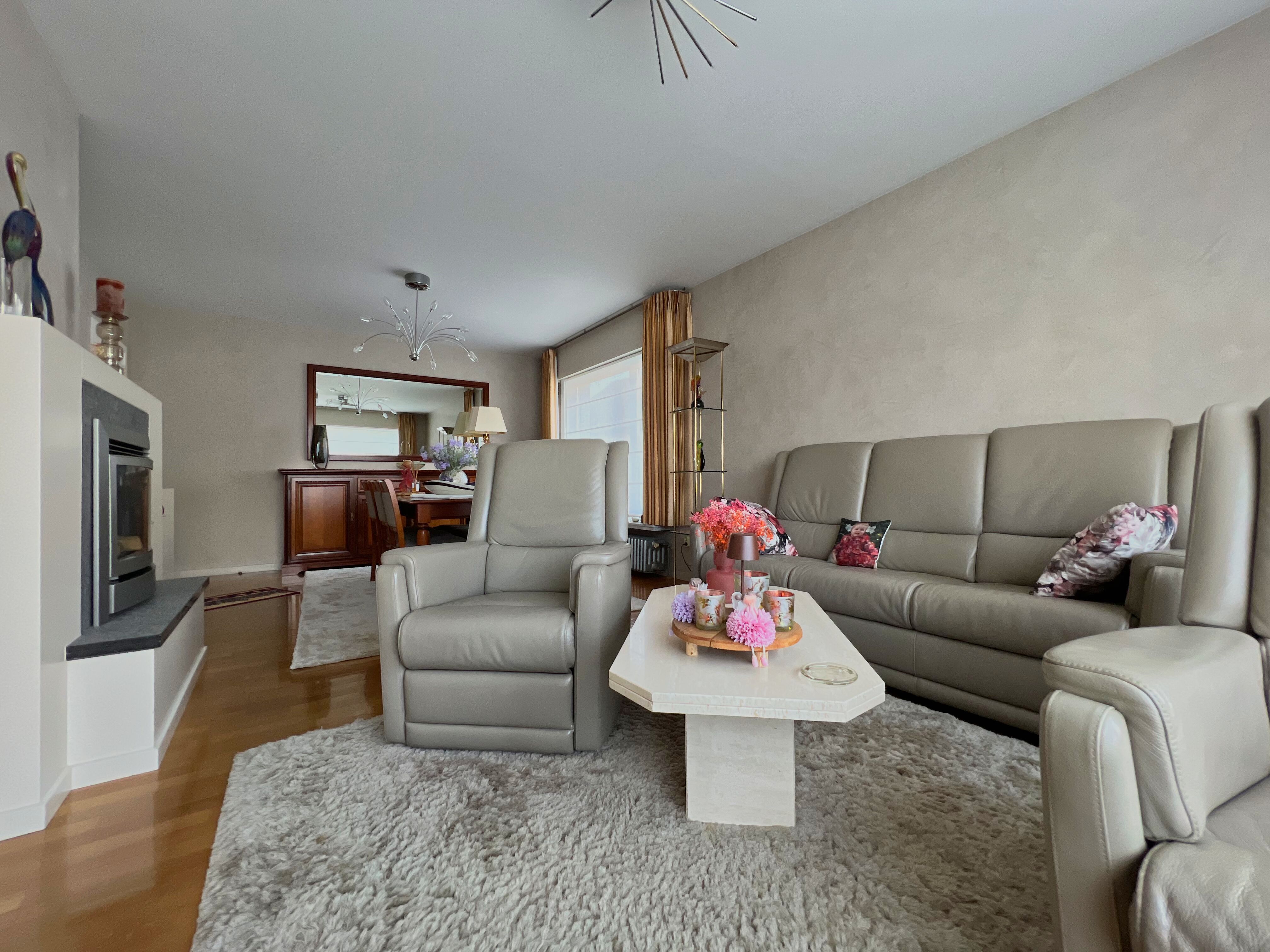 Instapklare, lichtrijke woning (4 slpks) + zonnige tuin foto 3