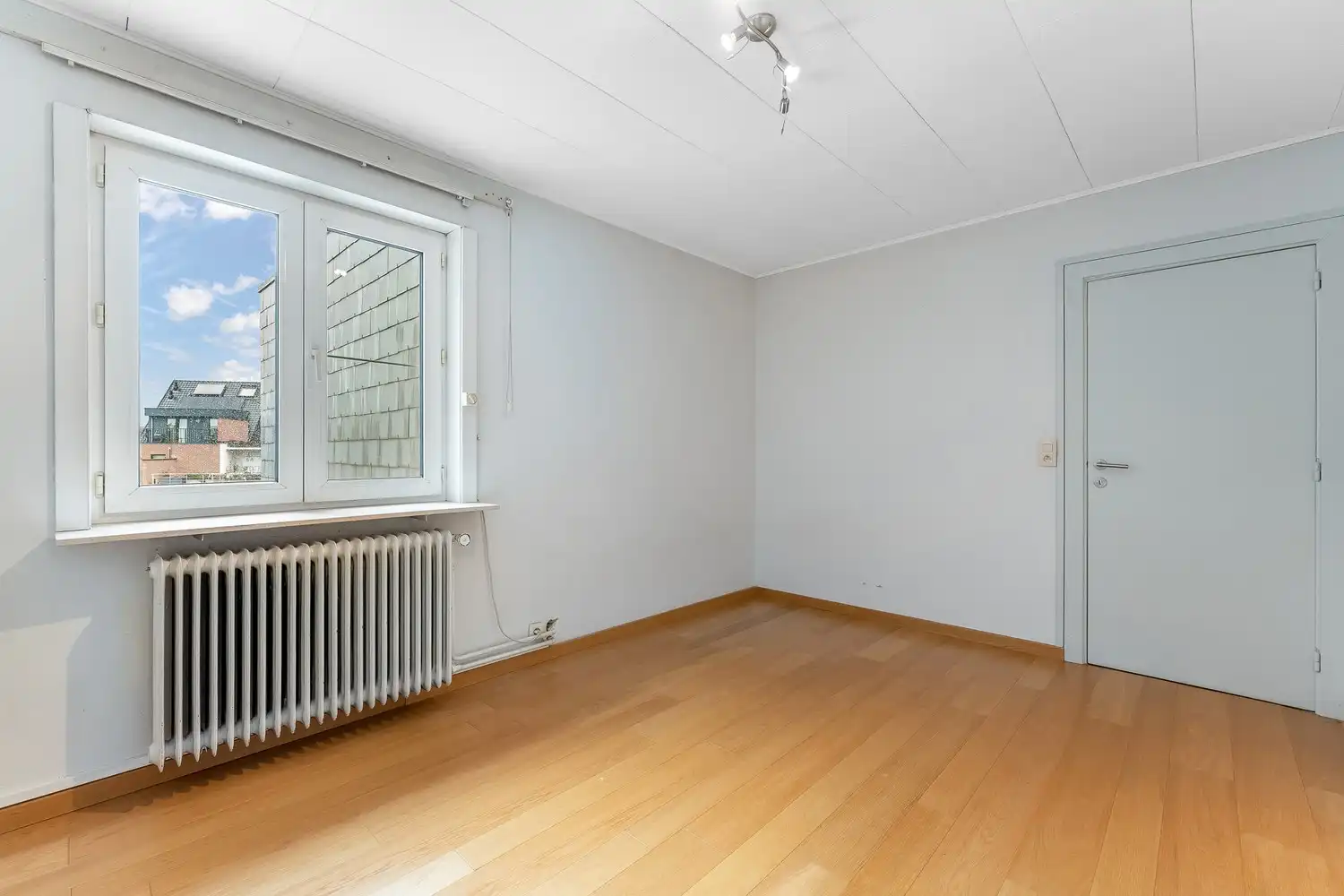 Ruime woning met (mogelijkheid tot) handelsgelijkvloers foto 13