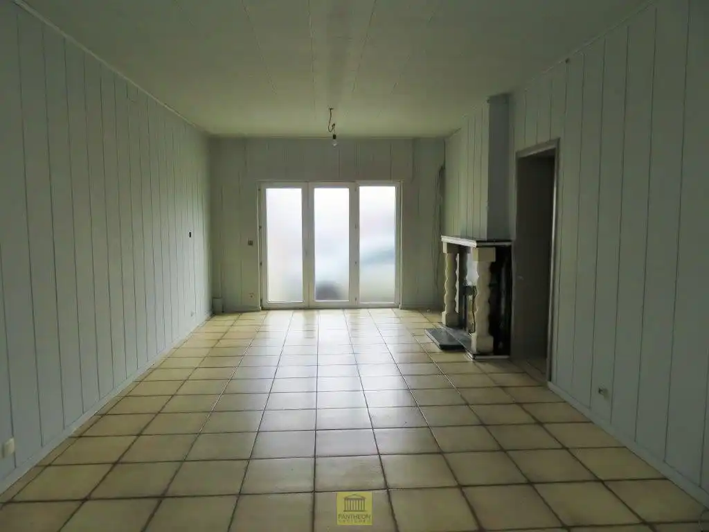 Handelspand te huur met keuken en toilet foto 2
