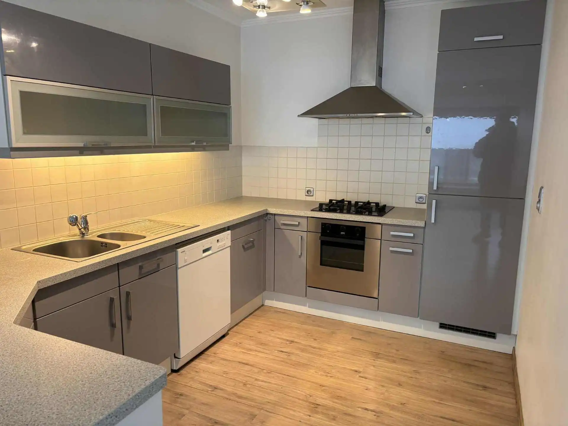 GENT - Goed gelegen appartement in stationsbuurt foto 7