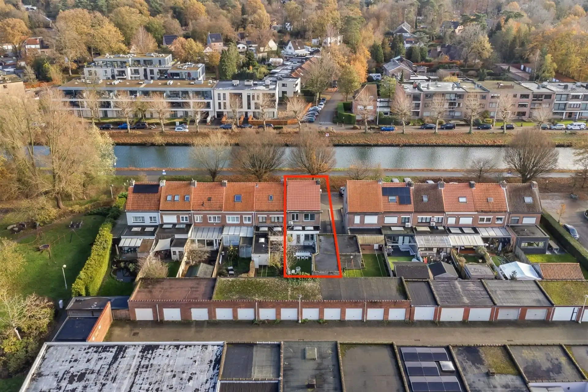 Instapklare woning met 3 slpk's op een TOPlocatie te Schoten! foto 23