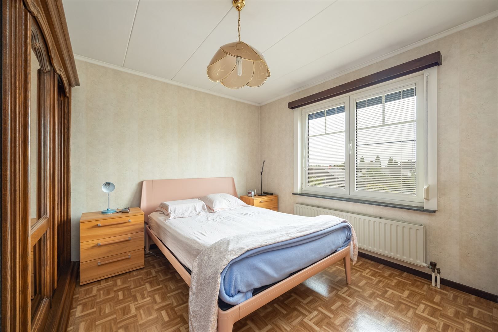 Woning met 3 tot 4 slaapkamers in een rustige straat foto 8