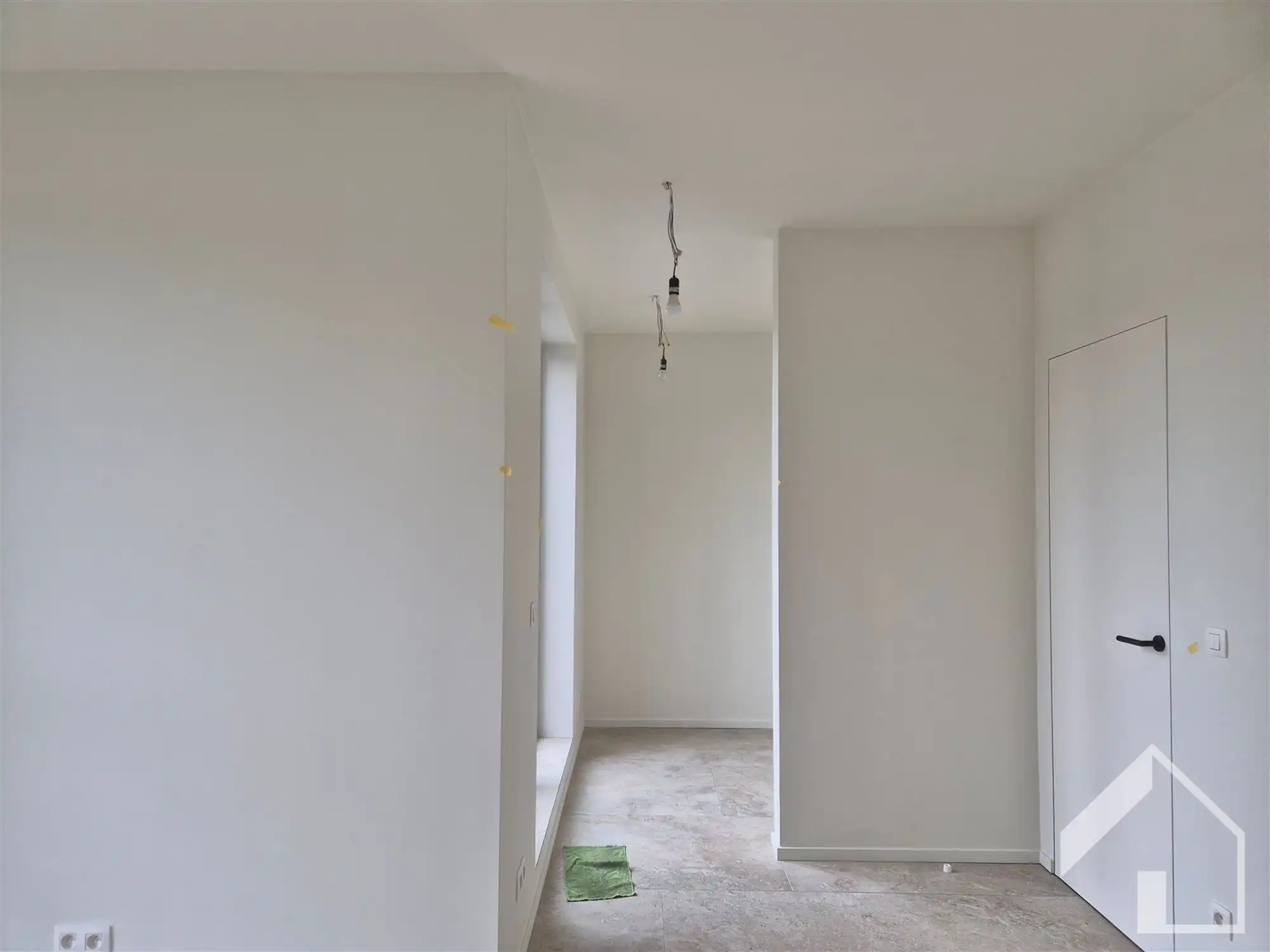 Nieuwbouw appartement op de 3de verdieping met 1 slaapkamer, terras en lift.   foto 17