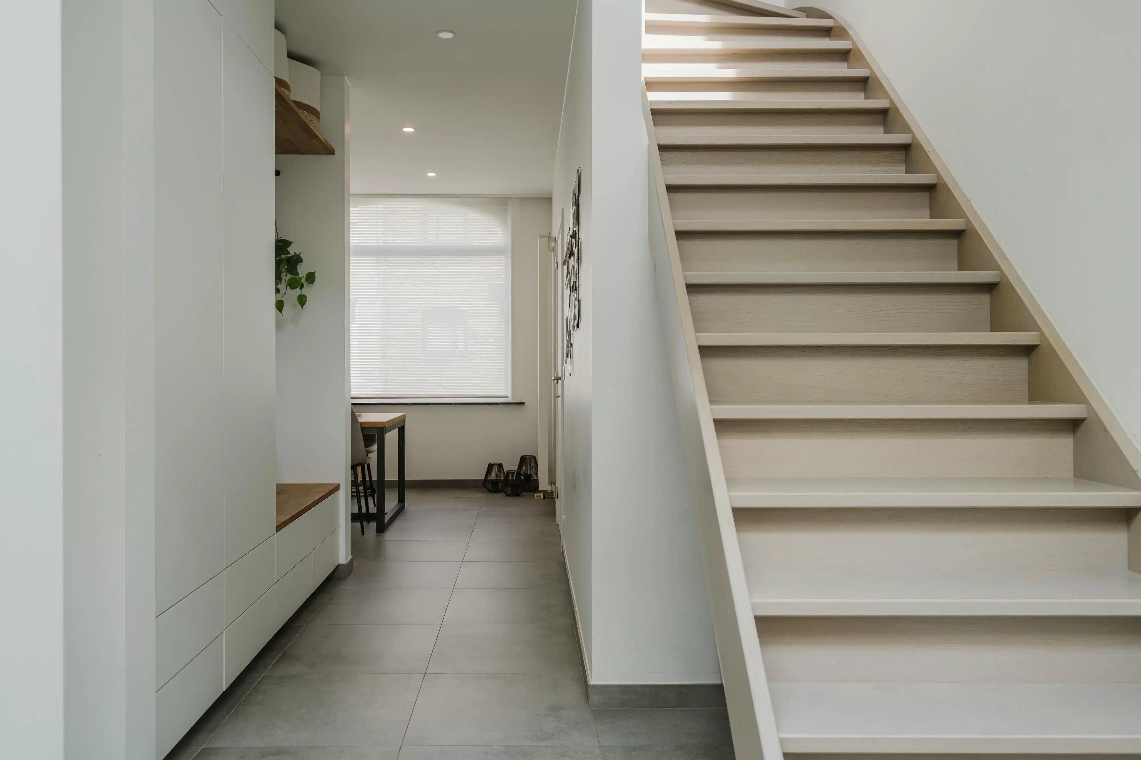 Instapklare woning te koop in Heule, nabij centrum Kortrijk! foto 8