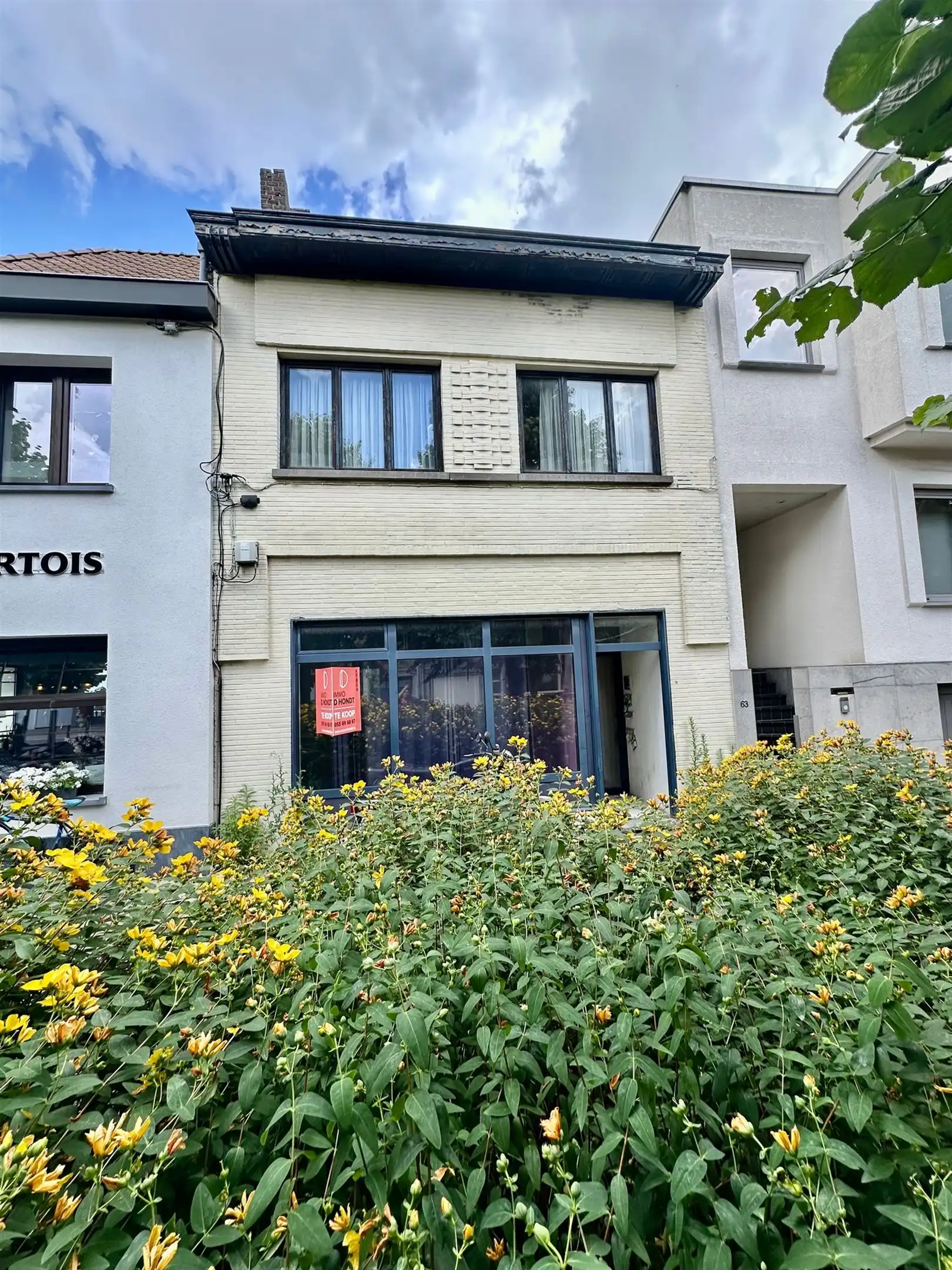Te renoveren woning met garage foto 10