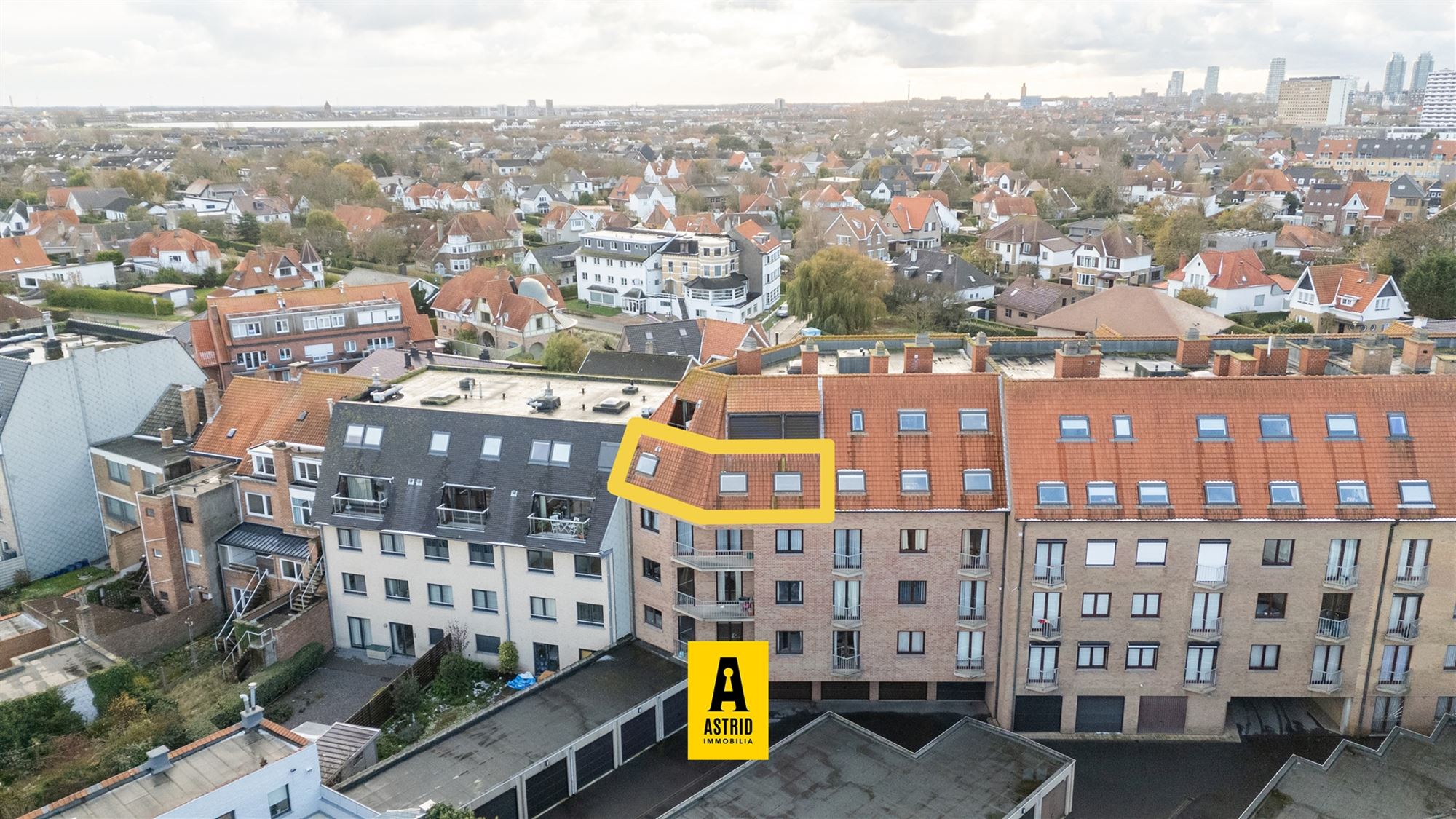 Ruim & zonnig 3-slpk-appartement met terras te Bredene! foto 23