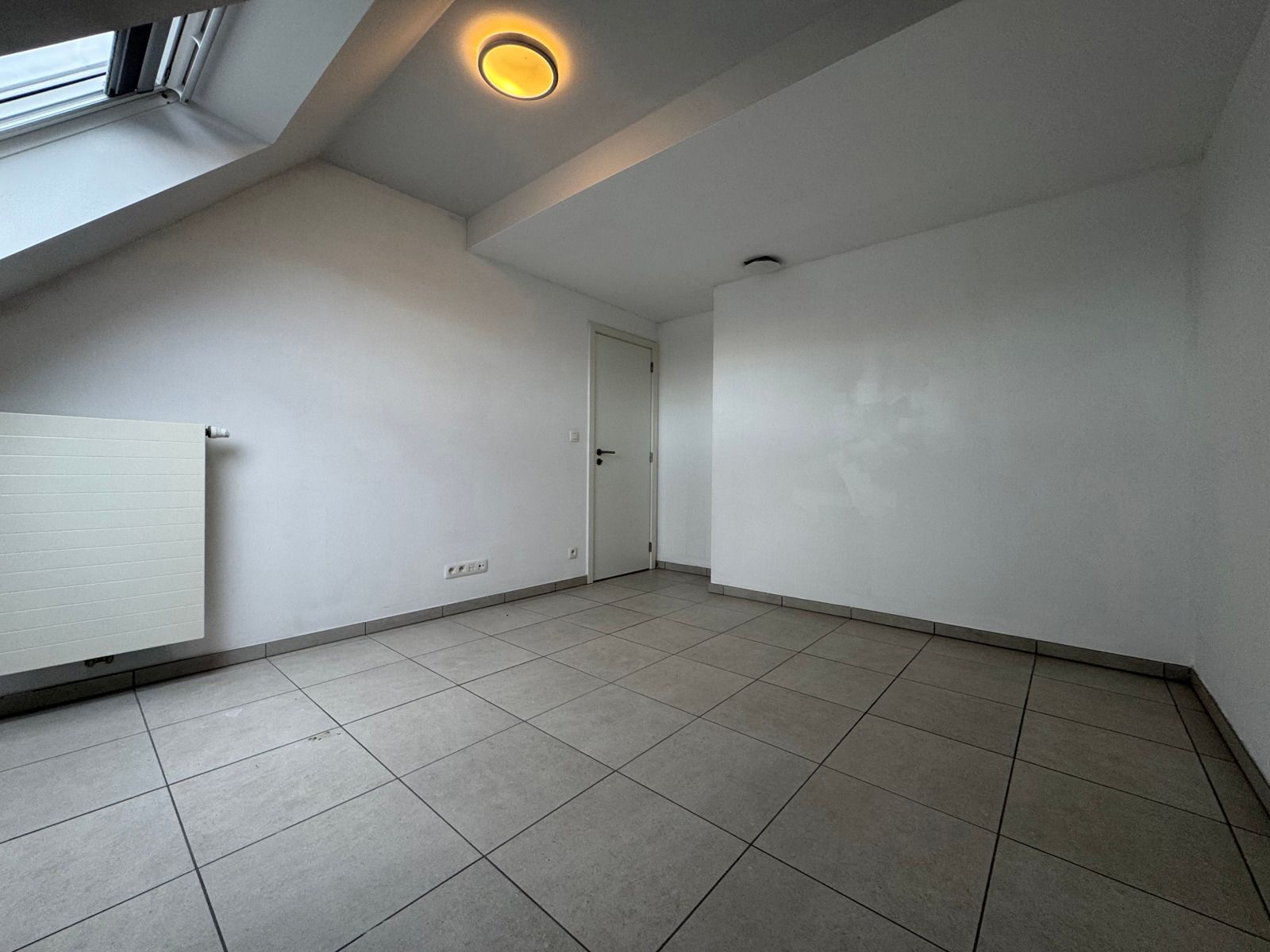 Te huur: dakappartement inclusief autostaanplaats  foto 12