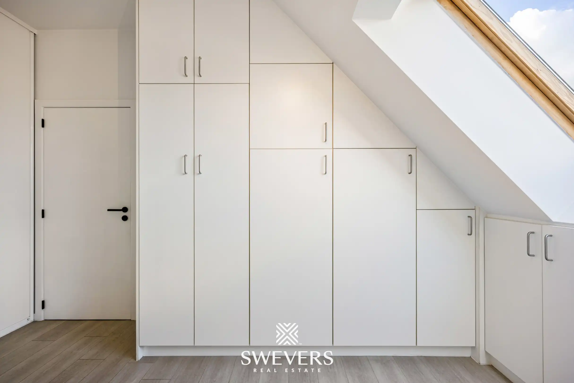 Prachtig dakappartement met 3 slpk en 2 badk. in centrum Hasselt foto 19