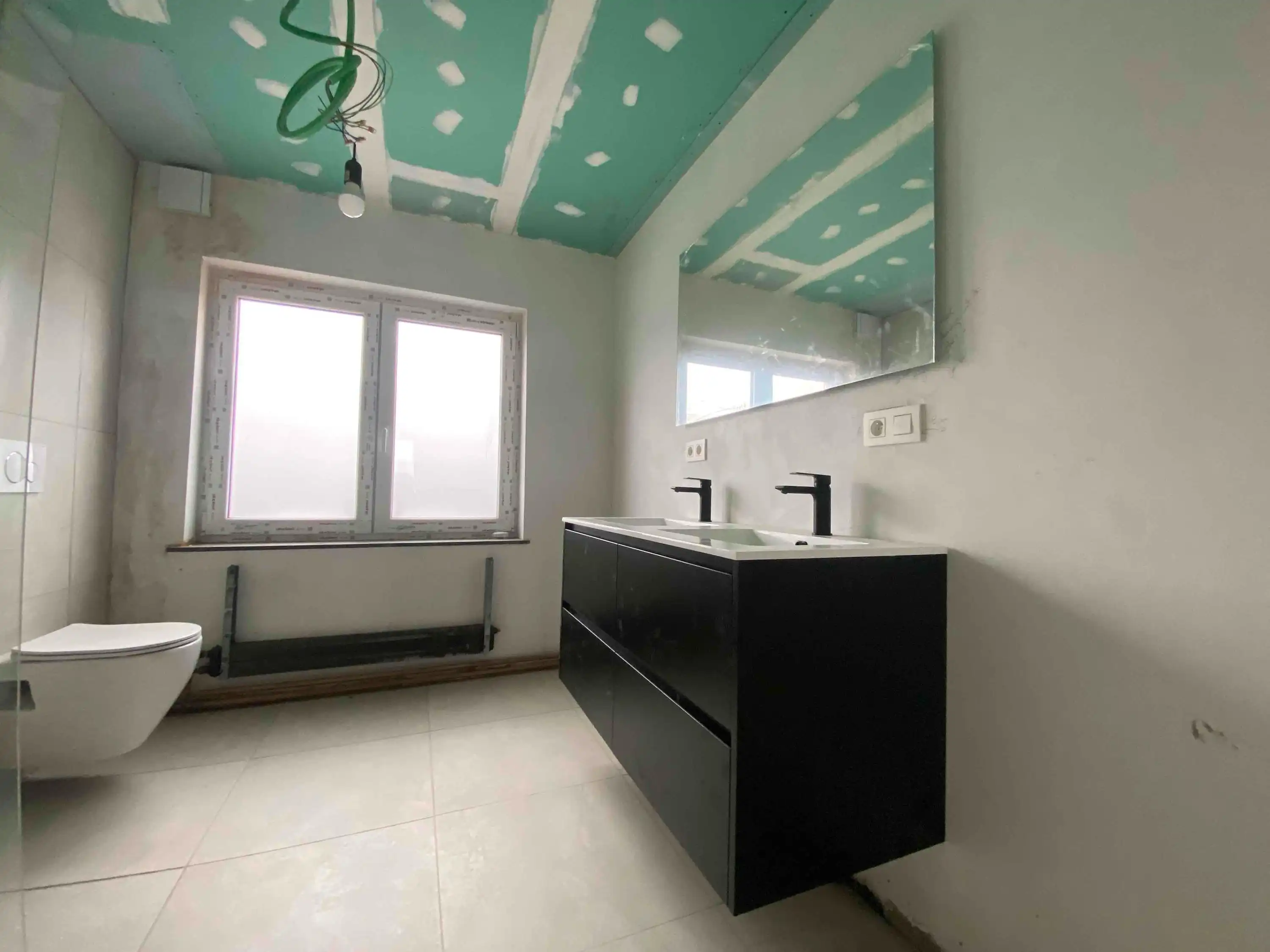 Volledig vernieuwe woning met tuin foto 5