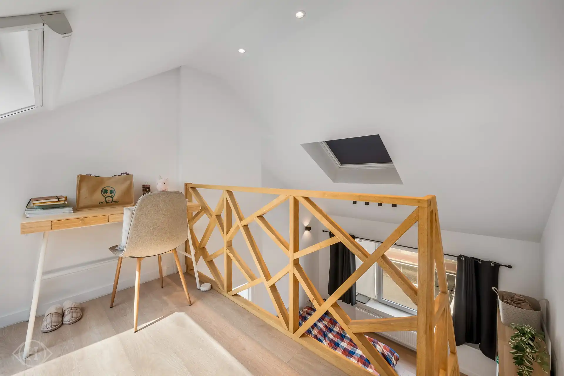 Volledig gerenoveerde, energiezuinige woning met zuidtuin foto 20