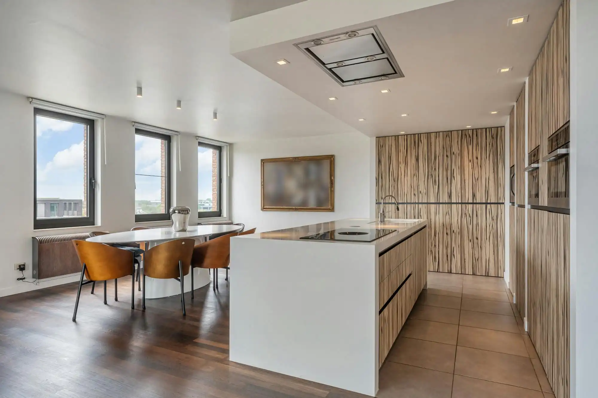  Exclusief hoekappartement aan het water met ruim zonneterras foto 4