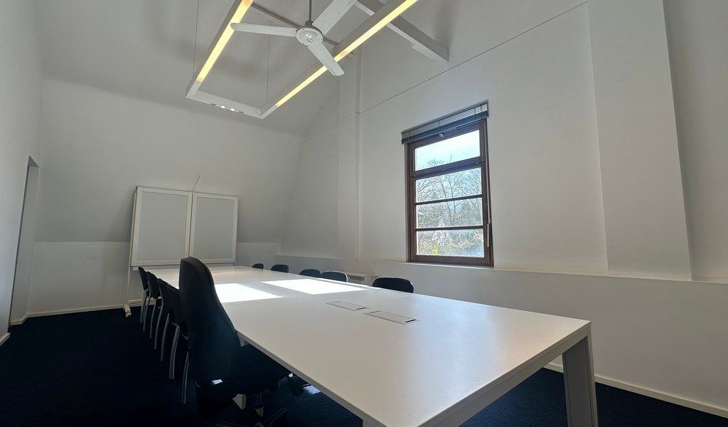 Ingedeeld kantoor te huur in standalone kantoorgebouw in Deurle foto 10