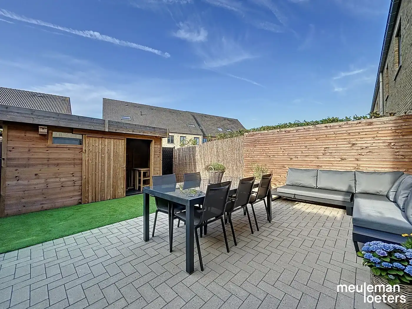 Instapklare energiezuinige woning met drie slaapkamers, tuin en garage foto 14