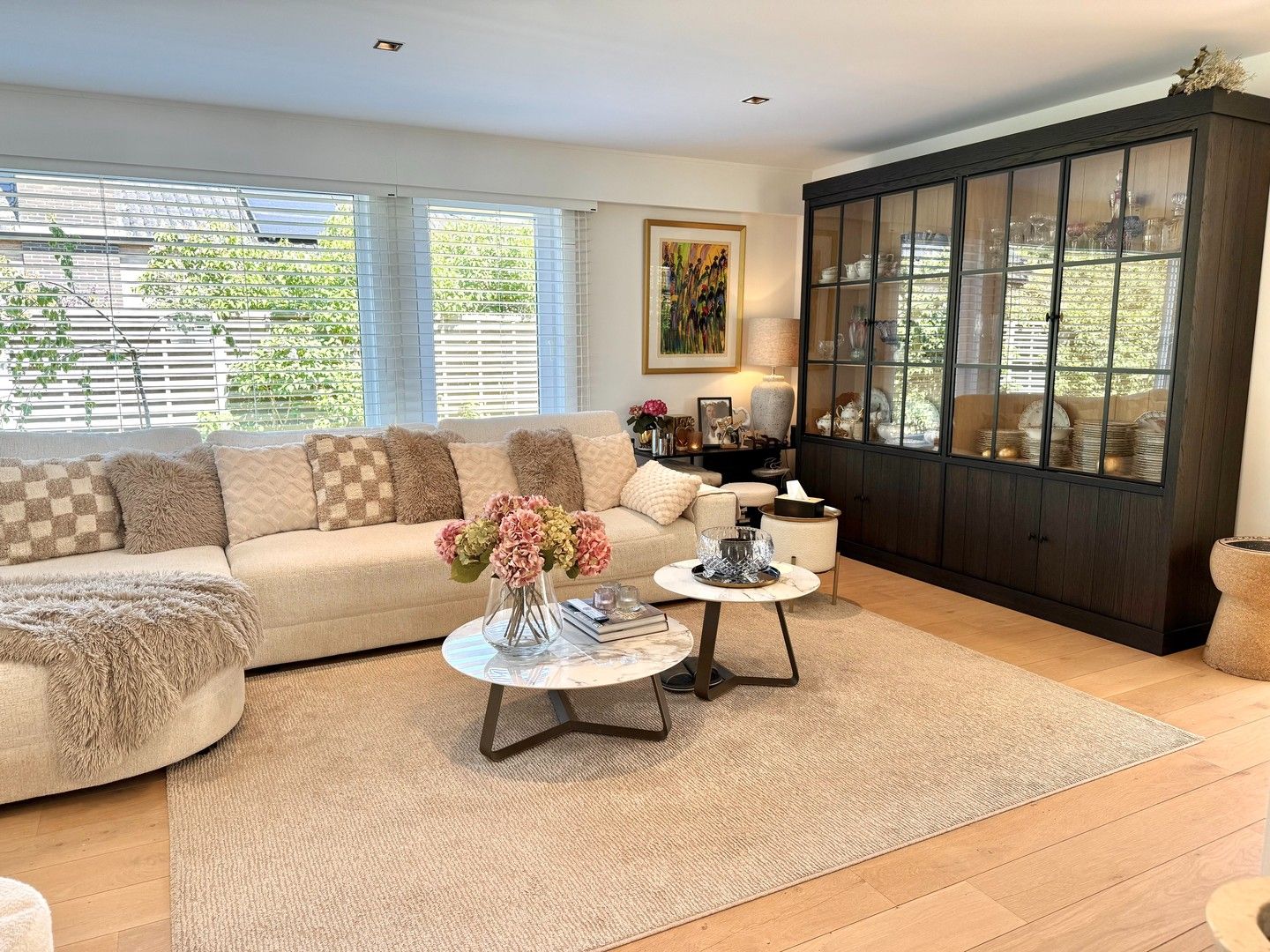 Top afgewerkte Villa op zongericht perceel. foto 4