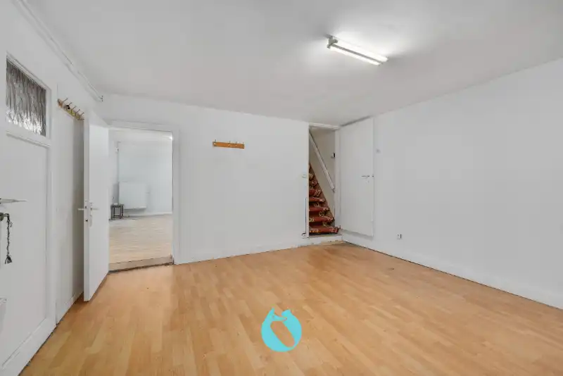 Te renoveren pand in tweede bouwlijn met private oprit en tuin foto 11