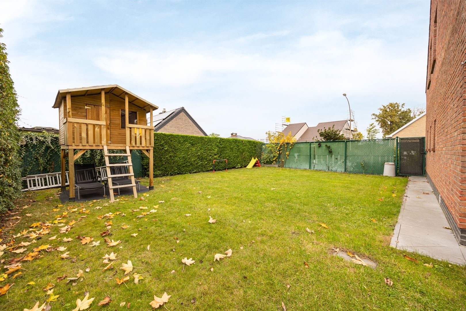 gerenoveerde landelijke woning in rustige wijk te Humbeek foto 22