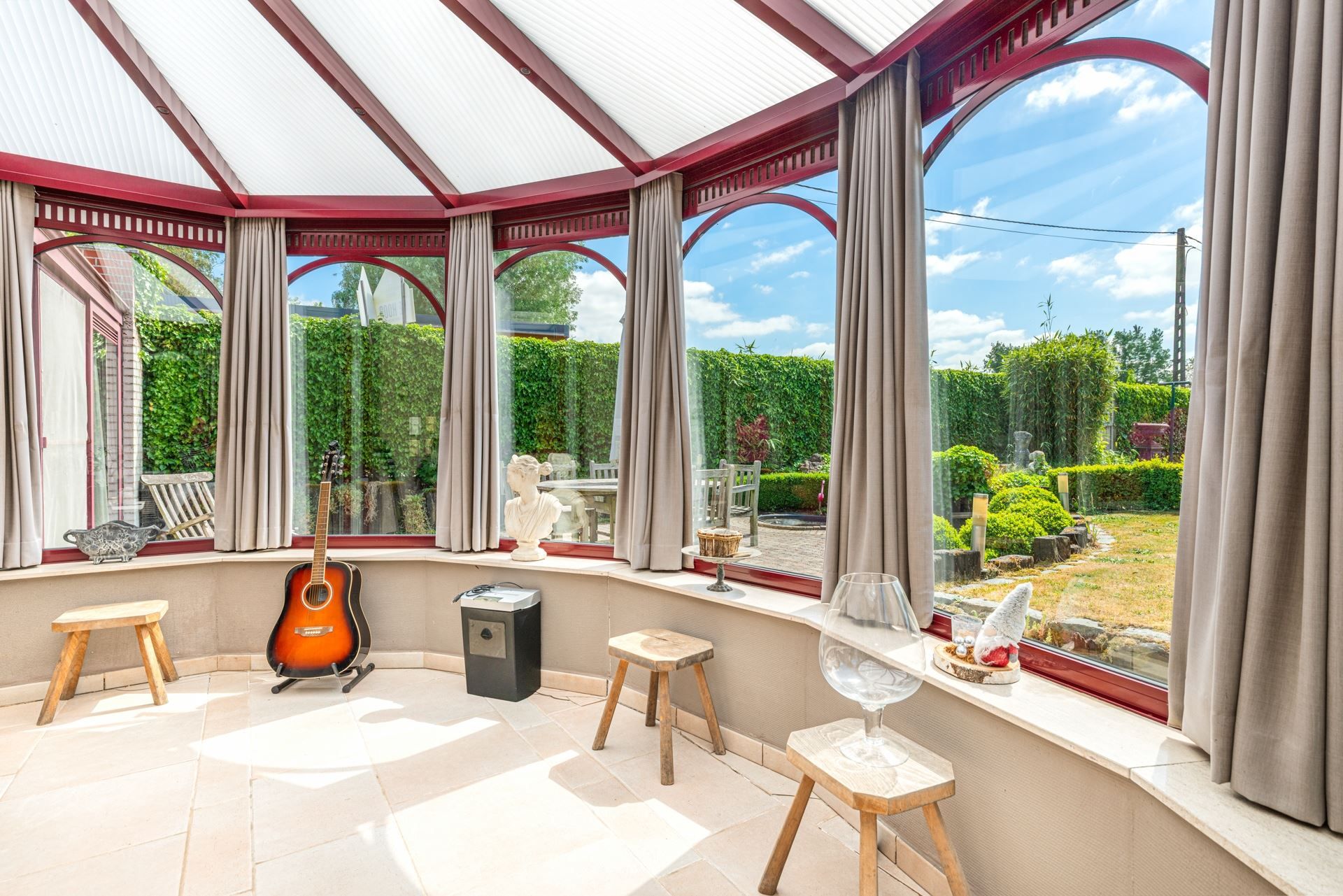 Unieke eigendom te koop met twee woningen en loods te Zingem foto 5