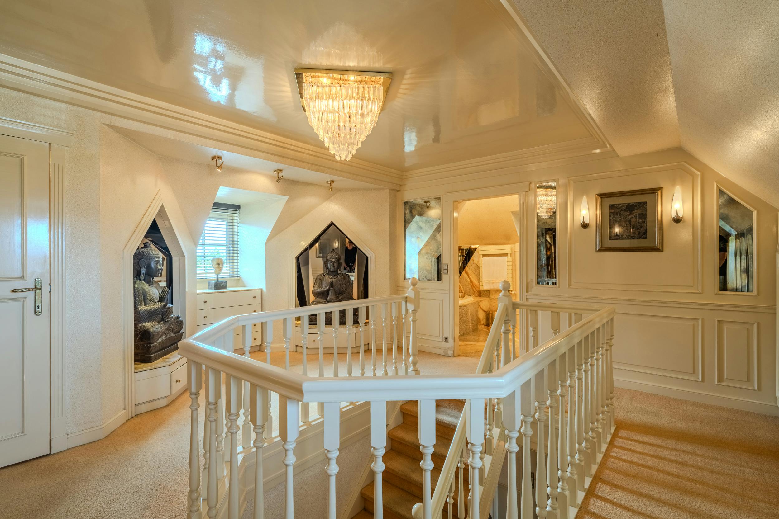 Magnifieke villa met zwembad langs de Spalaan te Oostende foto 26