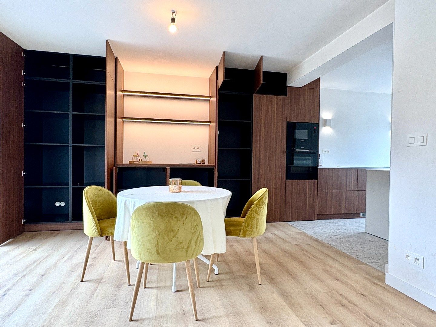 Hoogwaardige totaal renovatie te Kuurne. foto 10