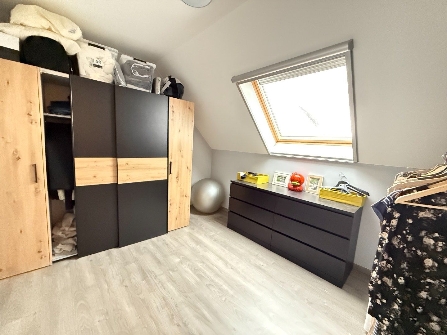 Hedendaagse bel-etagewoning met riante living en 3 slaapkamers foto 10