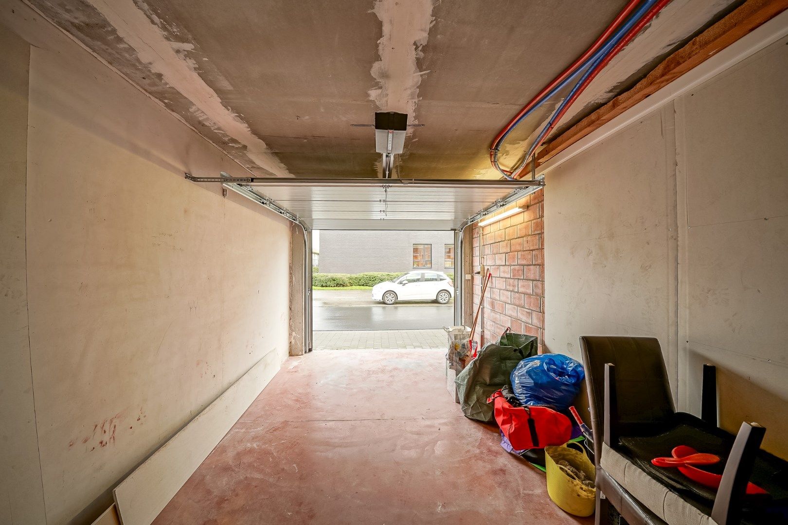 Ruim duplex appartement met 3 slaapkamers, garage en handelsruimte foto 19