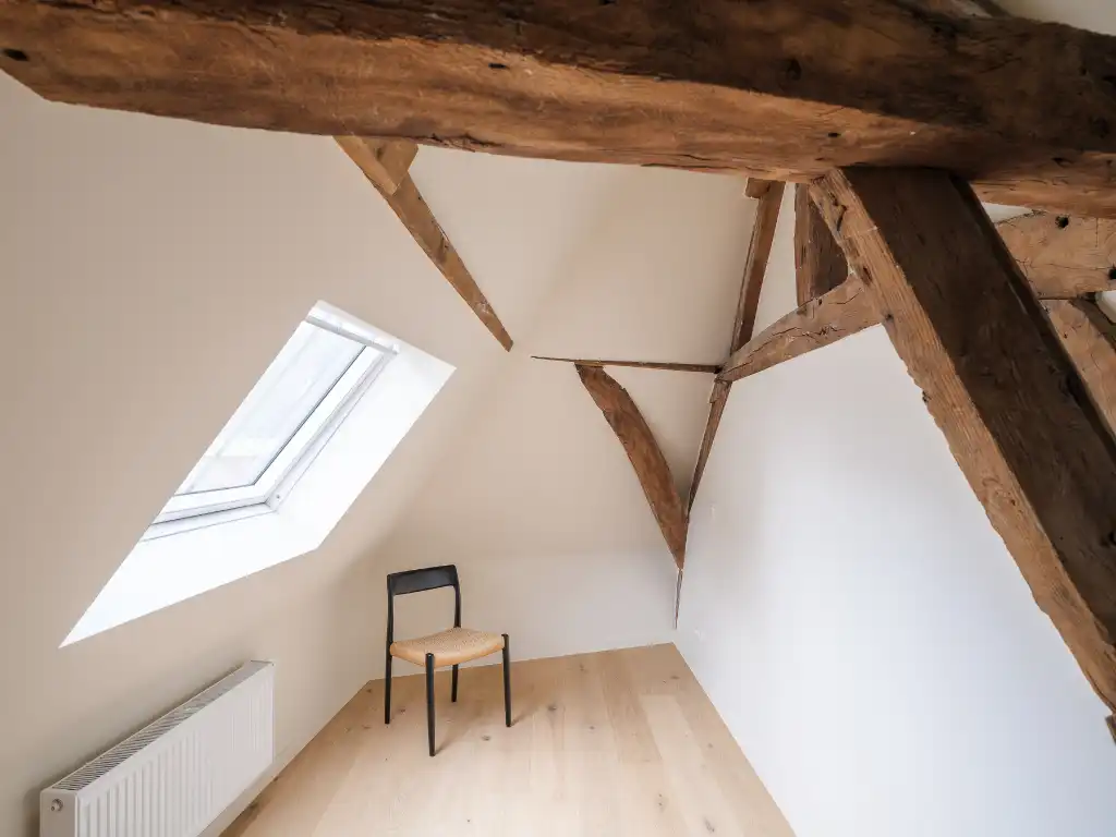 Stijlvol gerenoveerd duplexappartement met zonnig terras in het centrum van Gent foto 11