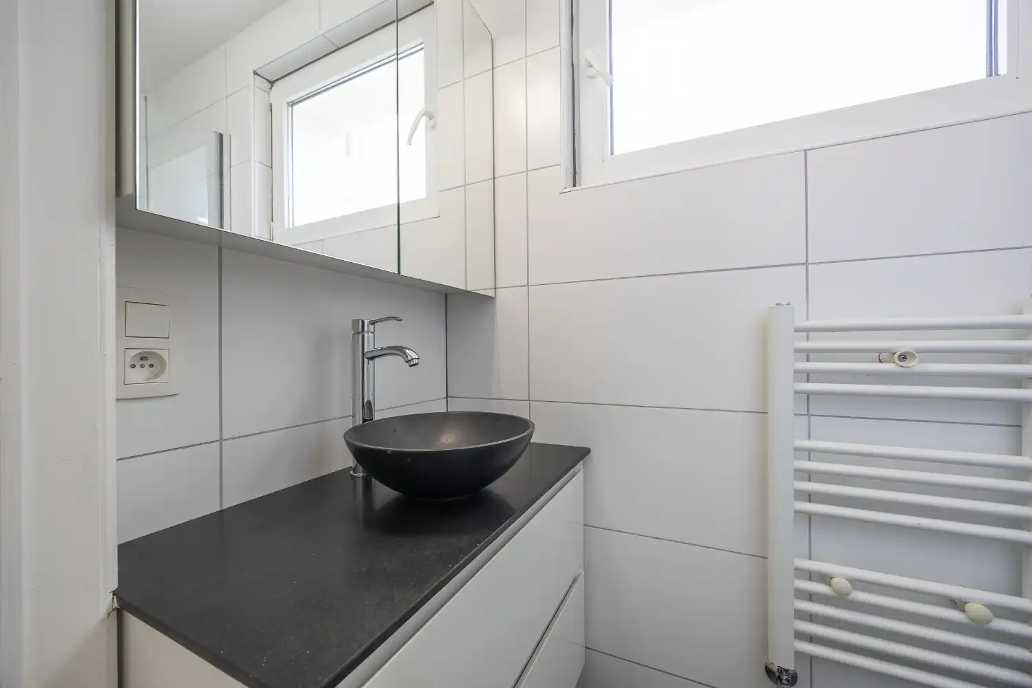 2-slaapkamer appartement op de zeedijk foto 9