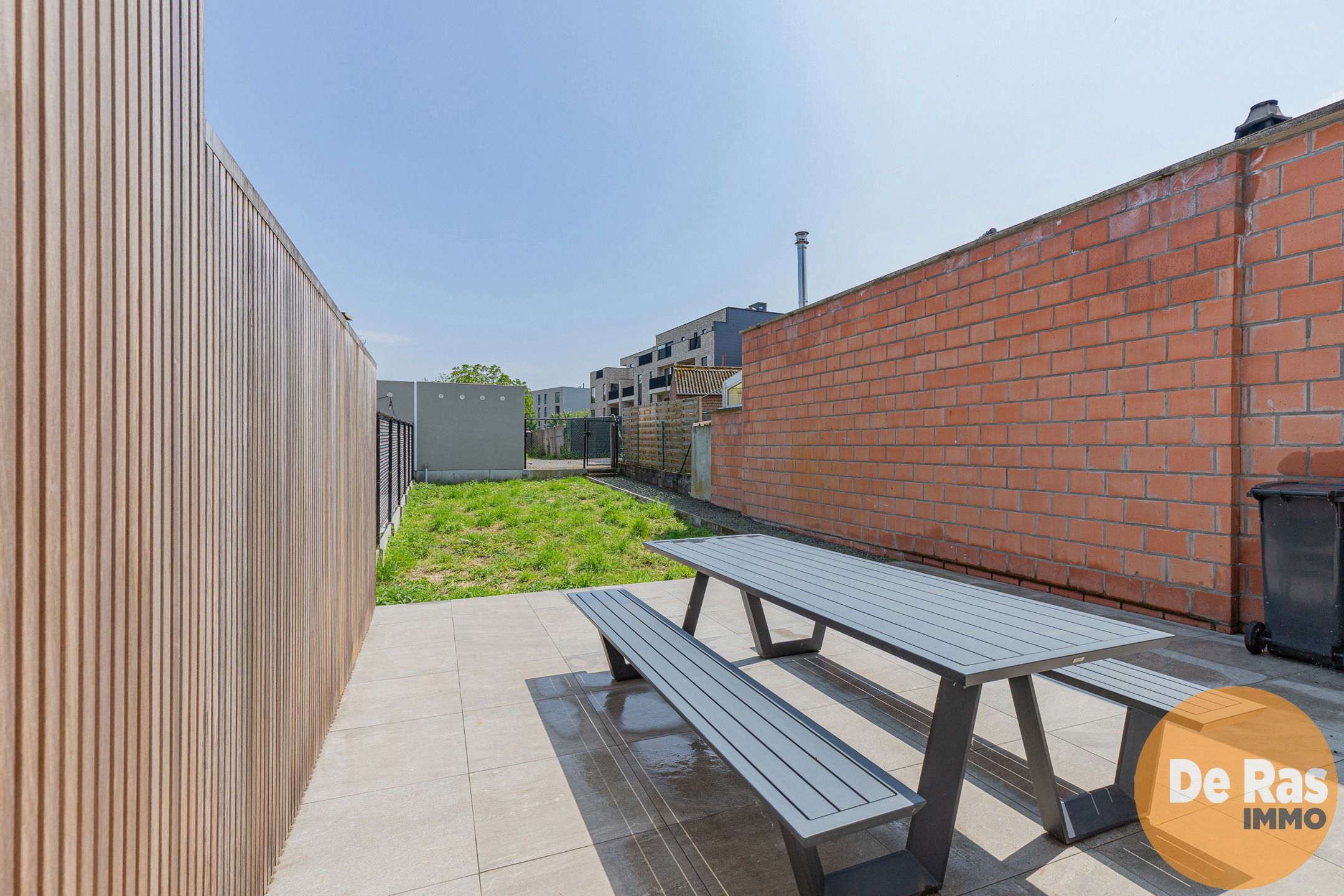 Herzele -  Totaal gerenoveerde woning met 4 slaapkamers, tuin en garage gelegen centrum Herzele foto 18