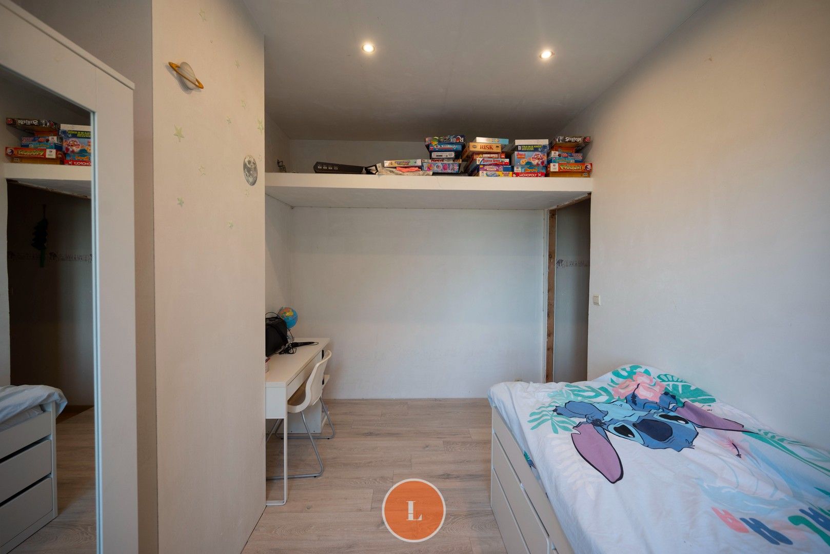 Te koop ruime half open woning met 5 slaapkamers en uitweg te Menen. foto 16